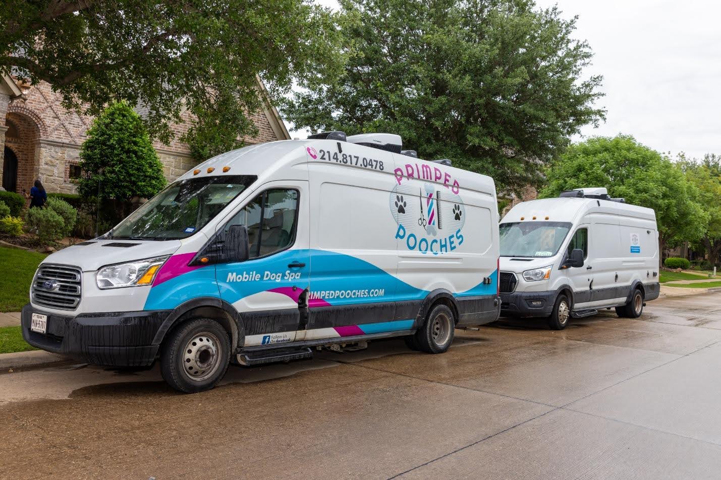 Mobile dog grooming in Plano Texas - Primped Pooches grooming van.